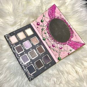 Too Faced 12 Shadow Palette